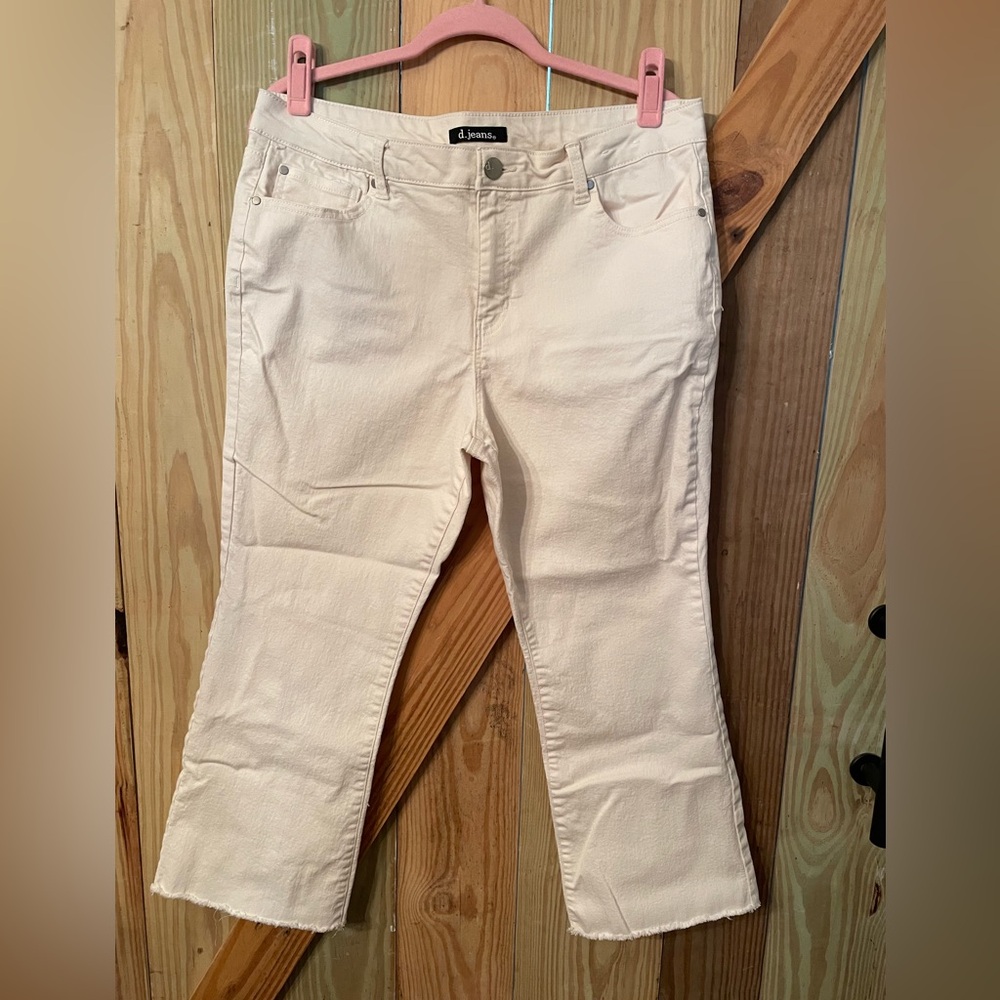 D Jeans Beige/Off White Cream Frayed Crop Jeans Size 14